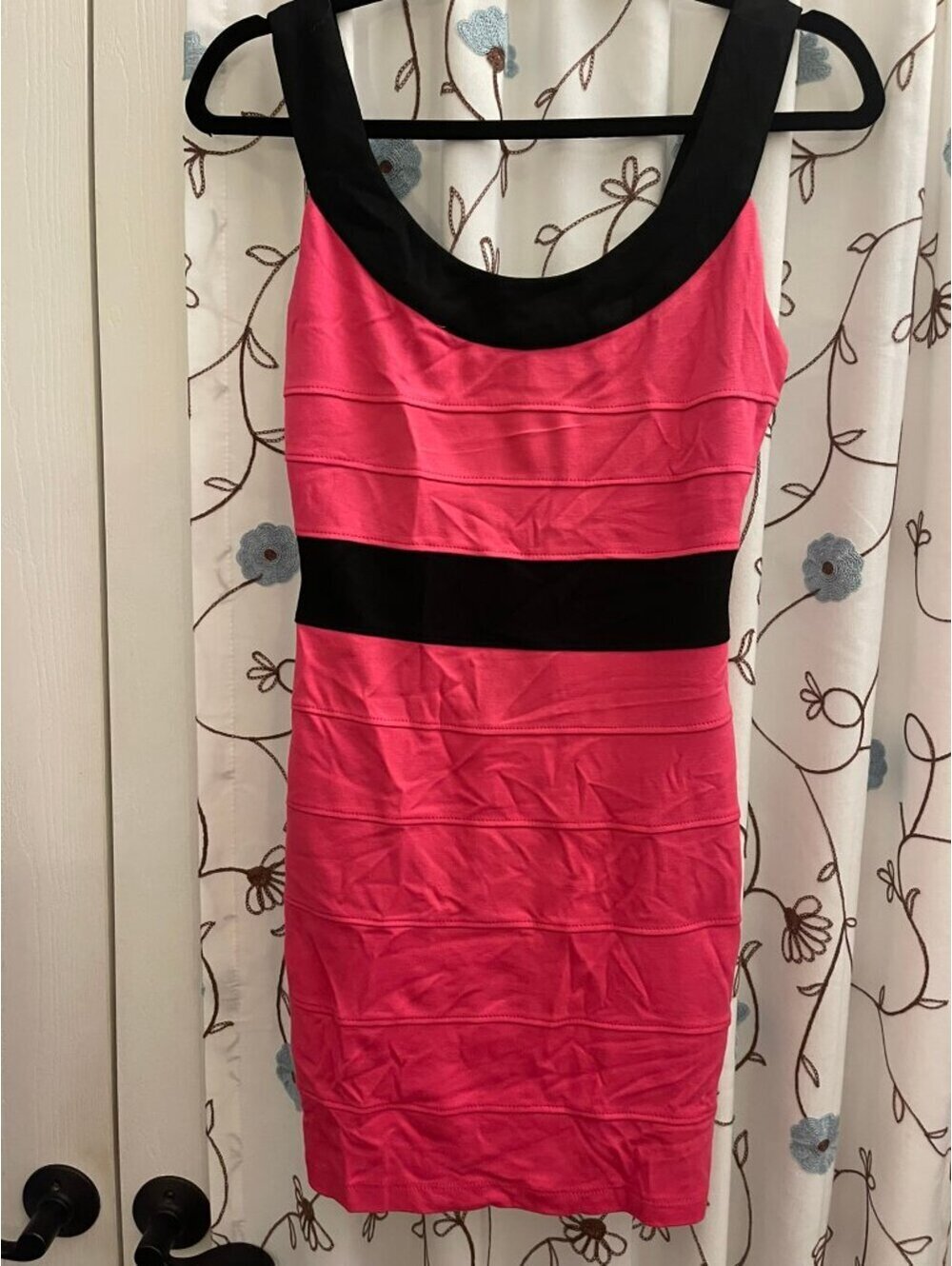 Forever 21 Sz Small Fuchsia Pink & Black Colorblock Bandage Bodycon Dress